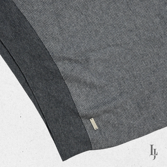 Hugo Boss Sweatshirt - Size M