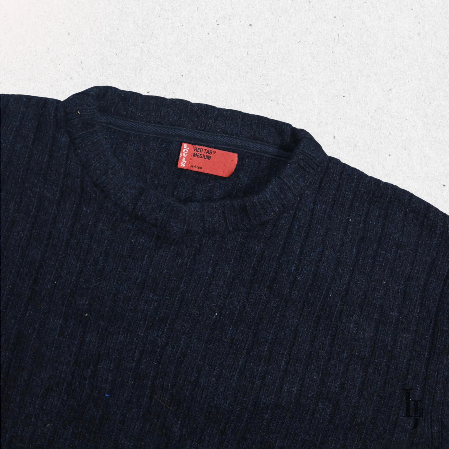 Levi's Sweatshirt - Size M