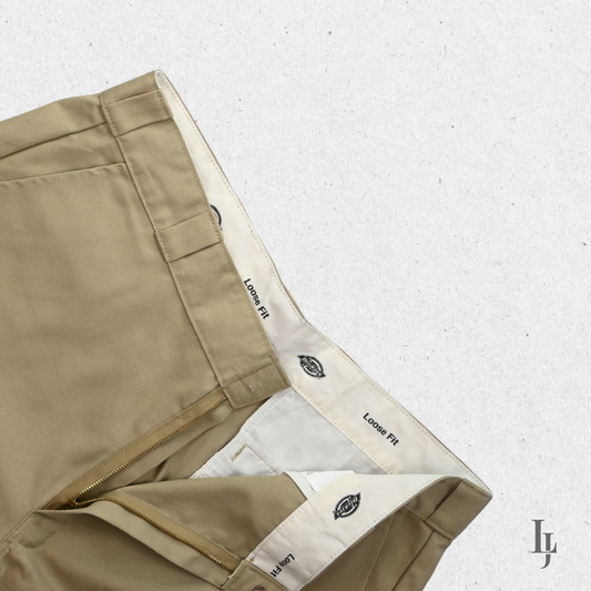 Dickies Shorts - Size 38