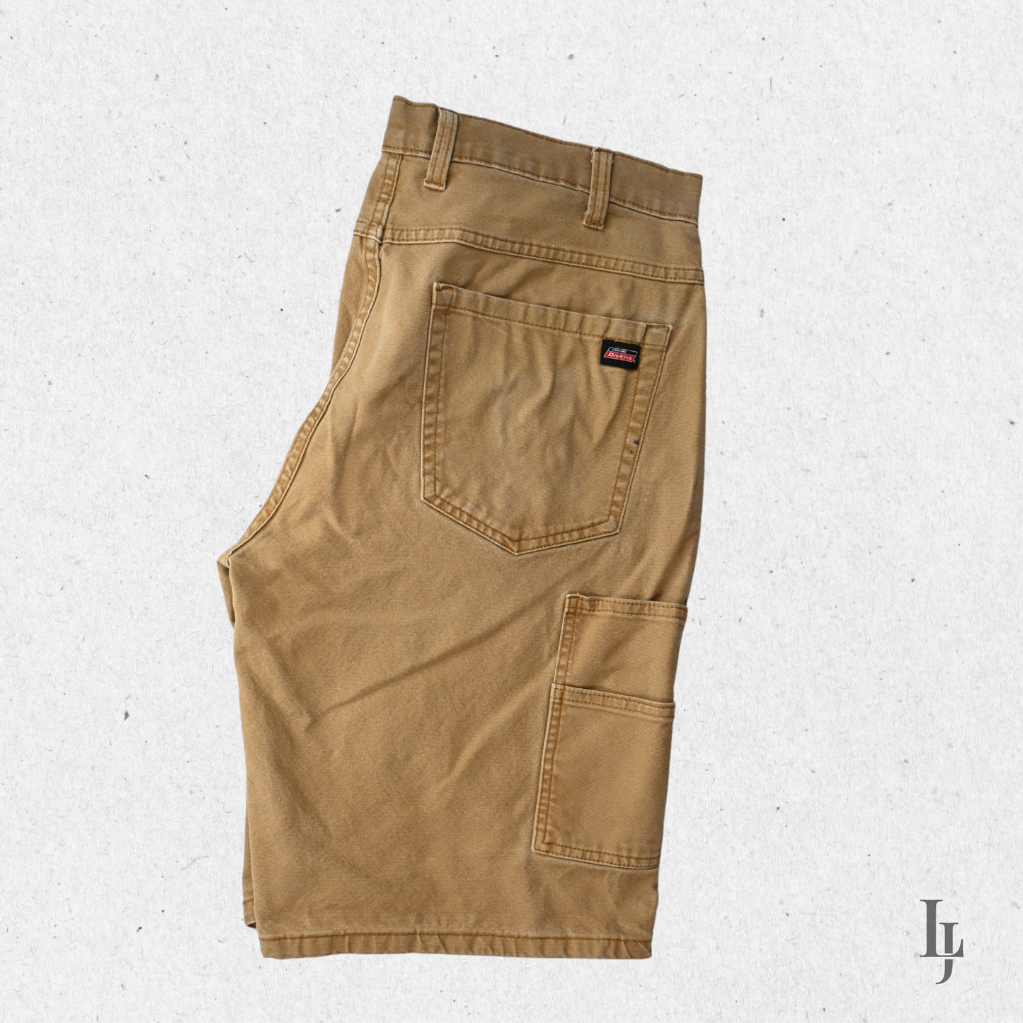 Dickies Shorts - Size 34