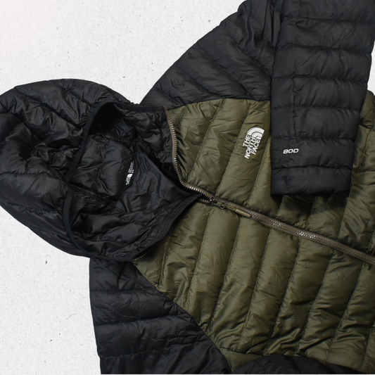 The North Face 800 Puffer Jacket - Men's Size M